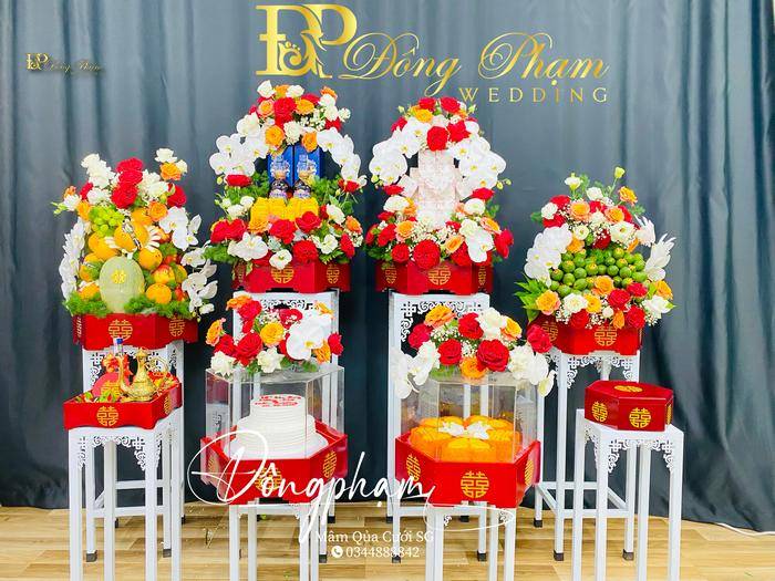 Lễ 8 mâm quả hiện đại